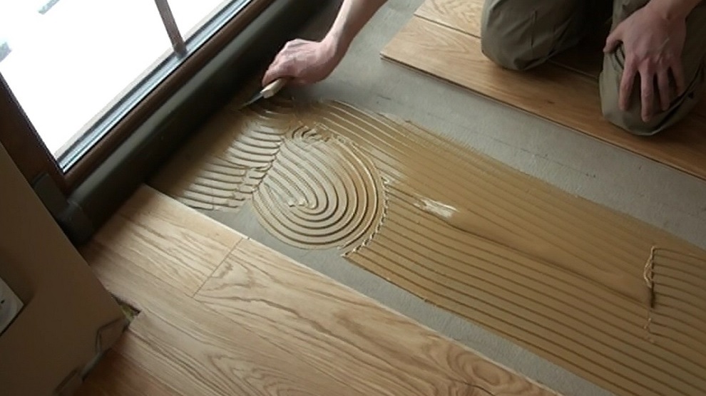 Esco lepení podlahy blog